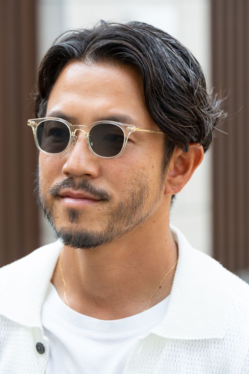 「シャツはボタンの開け方で差が付く説」を検証！洒落者たちが実践した2個開け、Xシルエット…… - 2枚目の画像