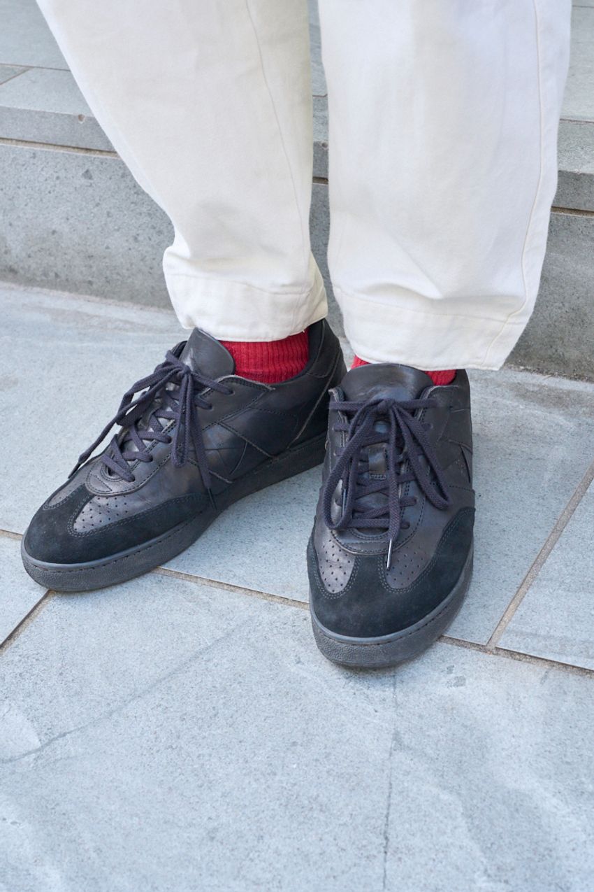 ”アクセ感覚”のバッグがコーデを新鮮に魅せる！ 自然的に、華やかに装った3人をスナップで - 9枚目の画像