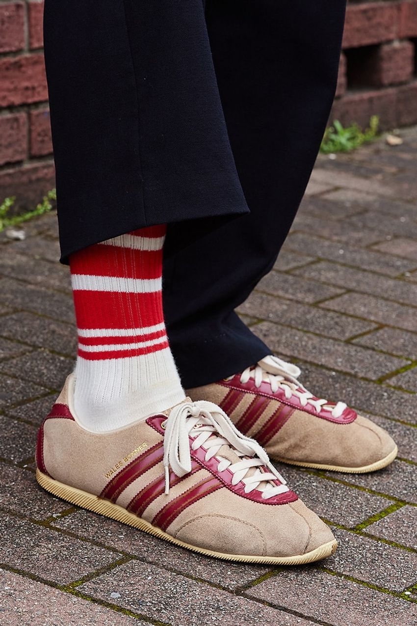 今季の洒落者は“ブラウン”がお好き！ 街行くファッション巧者の着こなし3選 - 4枚目の画像