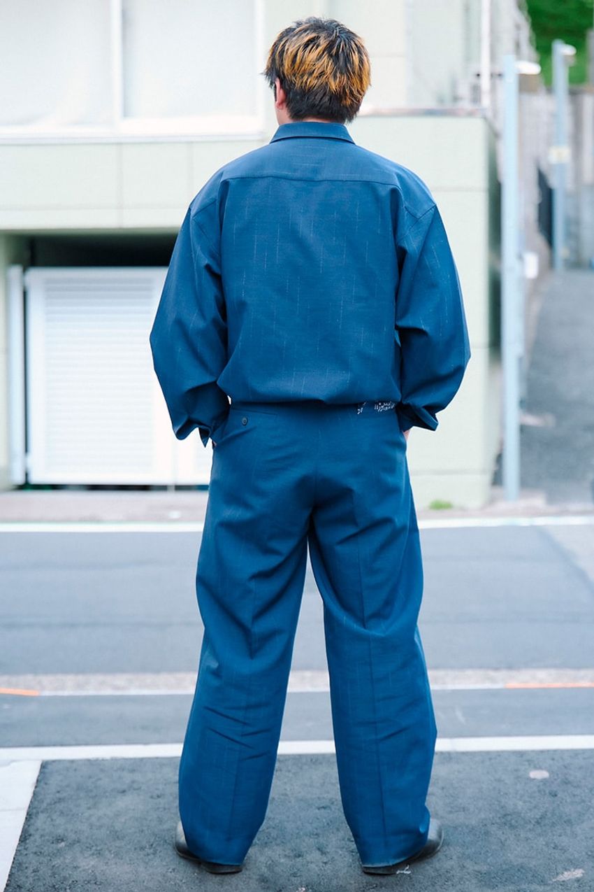 いよいよ軽いアウターが欲しくなってきた！“ネイビーの羽織もの”が支持を集めるワケを考察 - 7枚目の画像