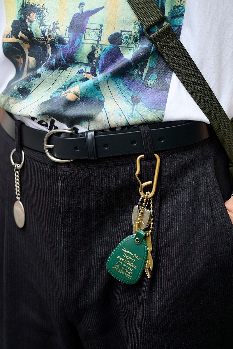 アダムエロペ×オアシスのTシャツコーディネート | 250723-1548-56 杉田尚弥 3枚目の写真