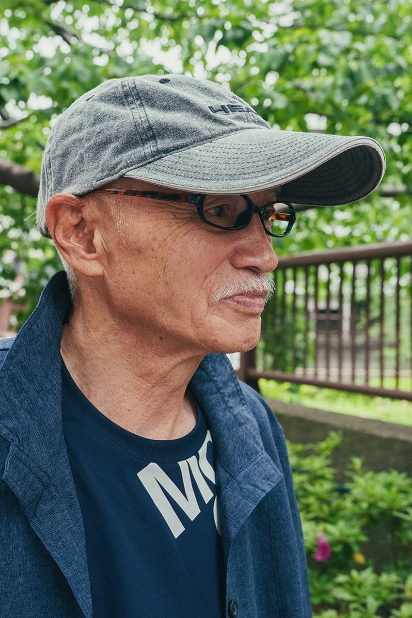 いよいよ軽いアウターが欲しくなってきた！“ネイビーの羽織もの”が支持を集めるワケを考察 - 5枚目の画像