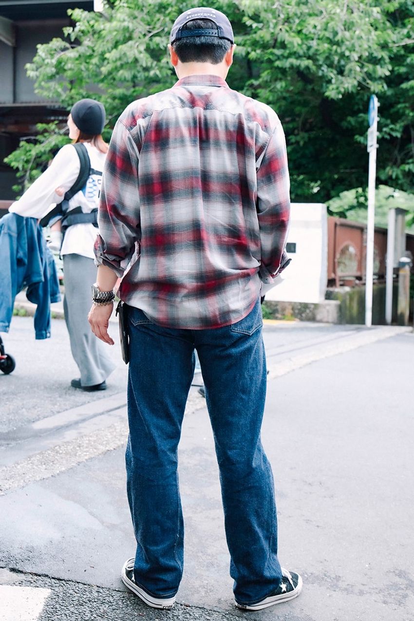 秋に“旬”を演出する「チェック柄」。シャツだけじゃない、洒落者たちの取り入れ方3選！ - 4枚目の画像