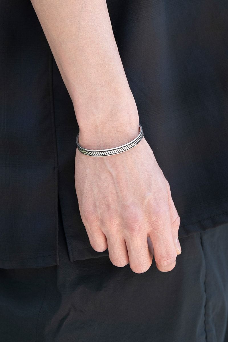 キャプテンサンシャインのシャツコーディネート | 250725-1405-48 松野大輔 2枚目の写真