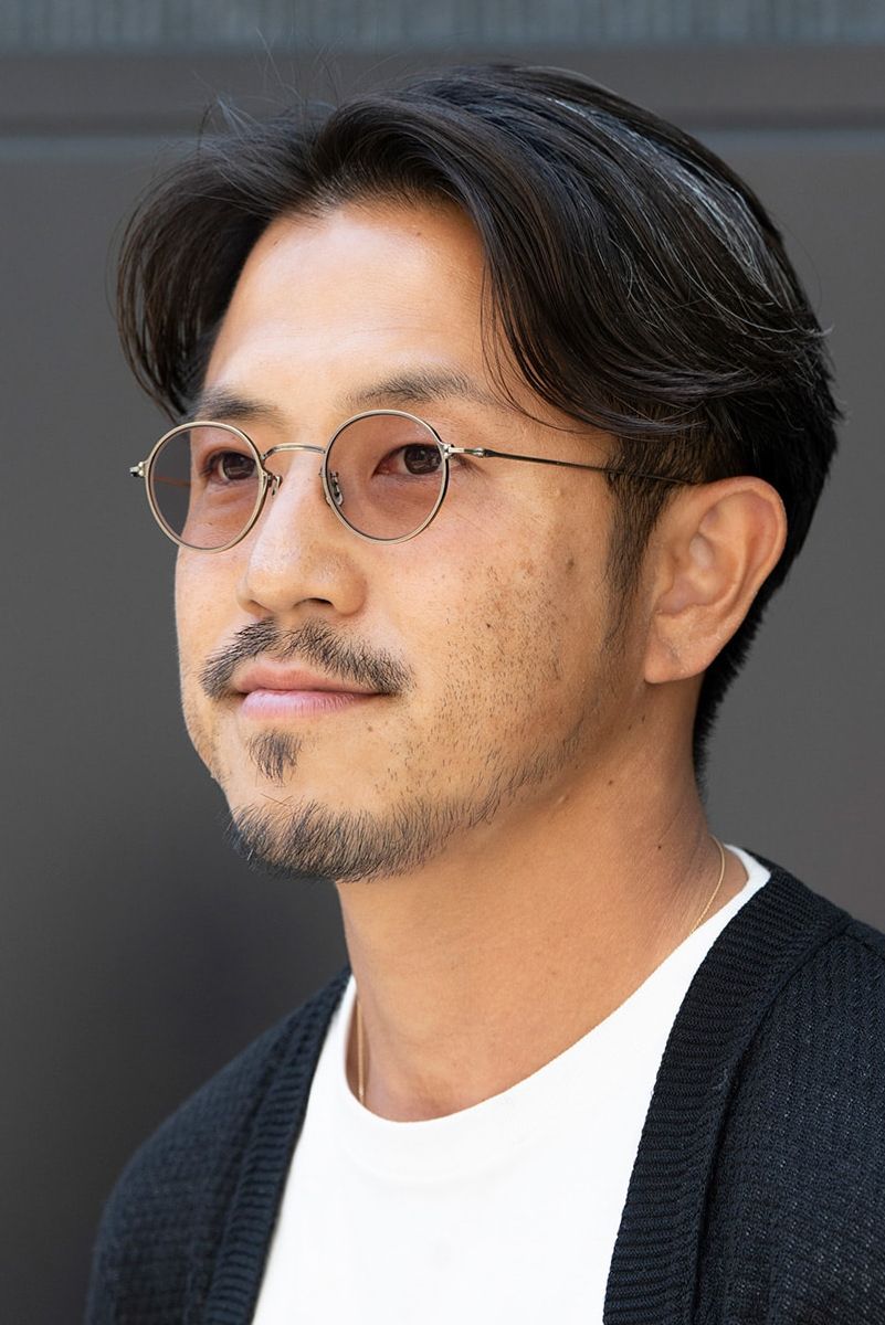 ヴァンドリのカーディガンコーディネート | 250725-1408-37 岩谷一樹 6枚目の写真