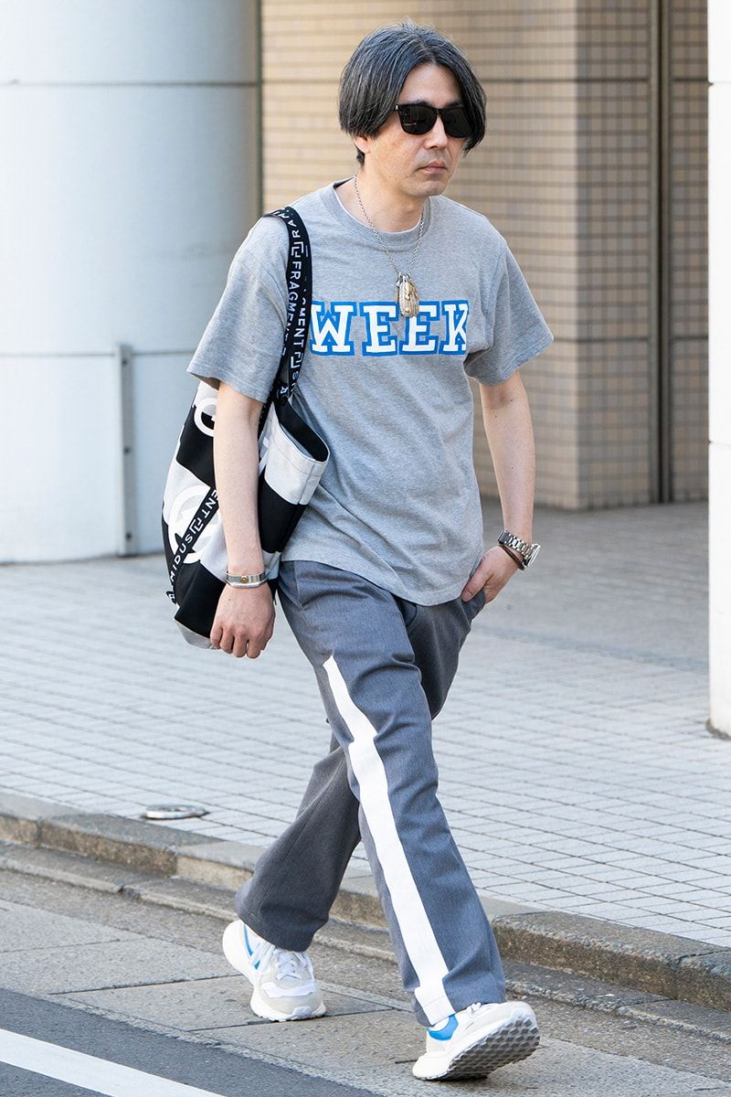 ウィークエンド×シークエルのTシャツコーディネート | 250725-1421-55 坂本憲治