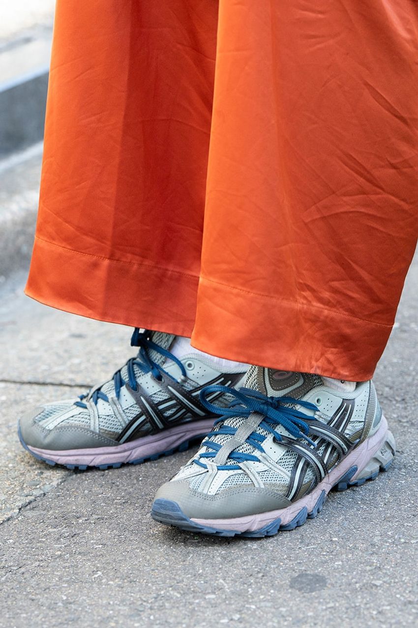 秋っぽい色は大胆に取り入れるとセンス良く見える！ カラーコーディネイト実例 - 5枚目の画像