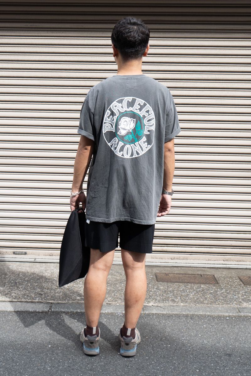 アローンのTシャツコーディネート | 250727-0143-49 村山 翼 2枚目の写真