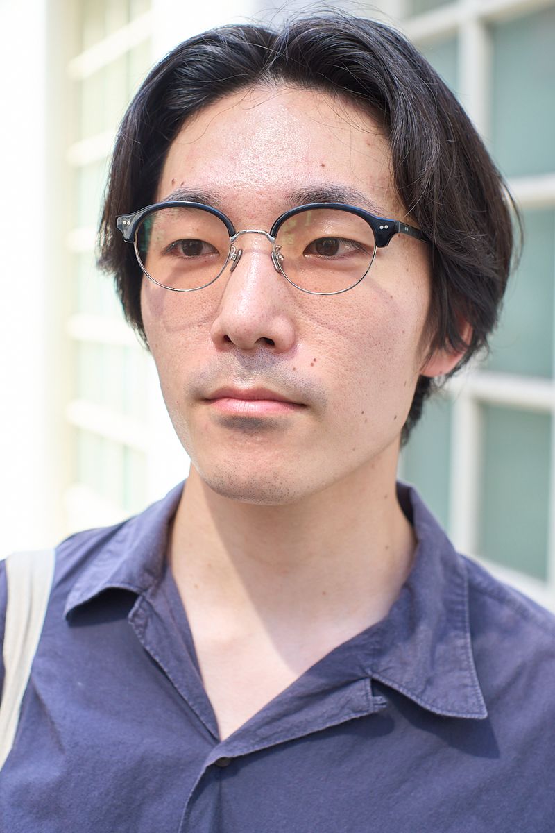コモリのシャツコーディネート | 250729-0344-28 雨宮 諒 4枚目の写真