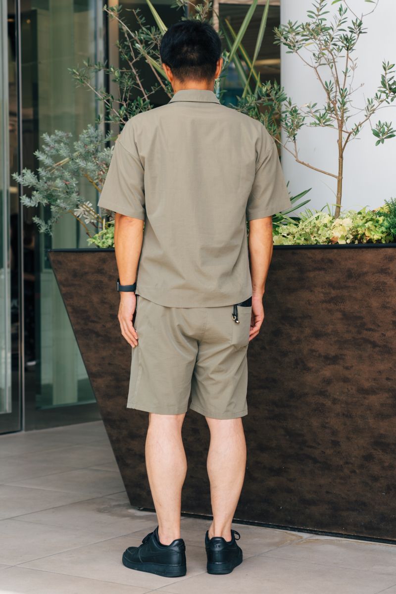 ノーブランドのシャツコーディネート | 250806-1114-34 須田慎也 2枚目の写真