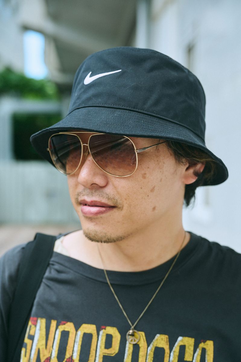 ギャップのTシャツコーディネート | 250806-1157-15 ヨコミゾ 3枚目の写真