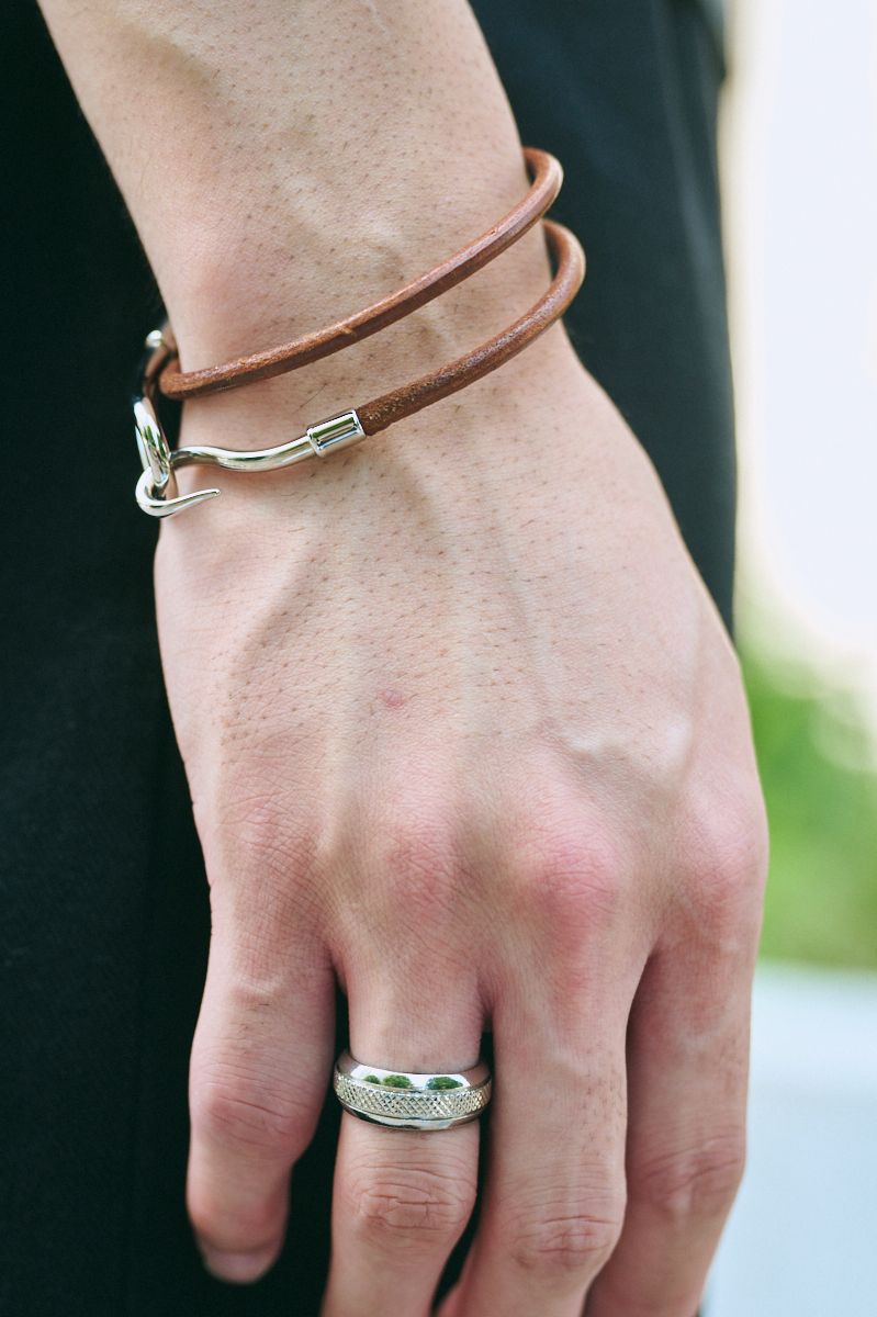 ニールバレットのポロシャツコーディネート | 250806-1209-34 南 悠太 4枚目の写真