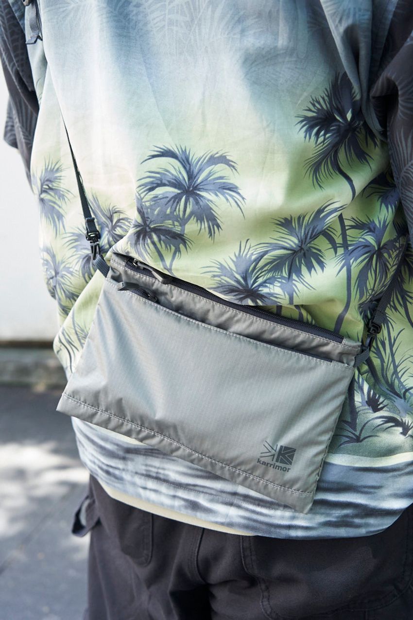 サンダルは「モンベル」を愛用中！洒落た大人の活用術を街頭調査してみた - 4枚目の画像