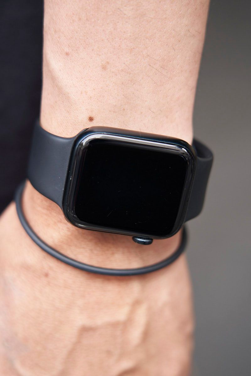 ユニクロのTシャツコーディネート | 250810-0150-09 松元克樹 6枚目の写真