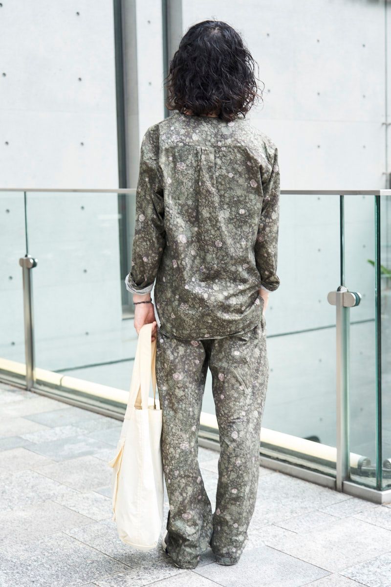 ルメールのシャツコーディネート | 250814-1040-44 ヤナギ 2枚目の写真