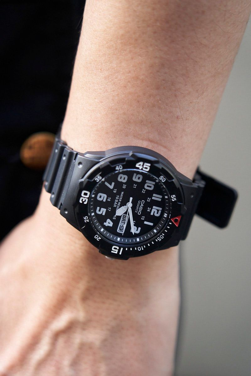 ラウンドハウスのオーバーオールコーディネート | 250814-1054-44 イトウ 6枚目の写真