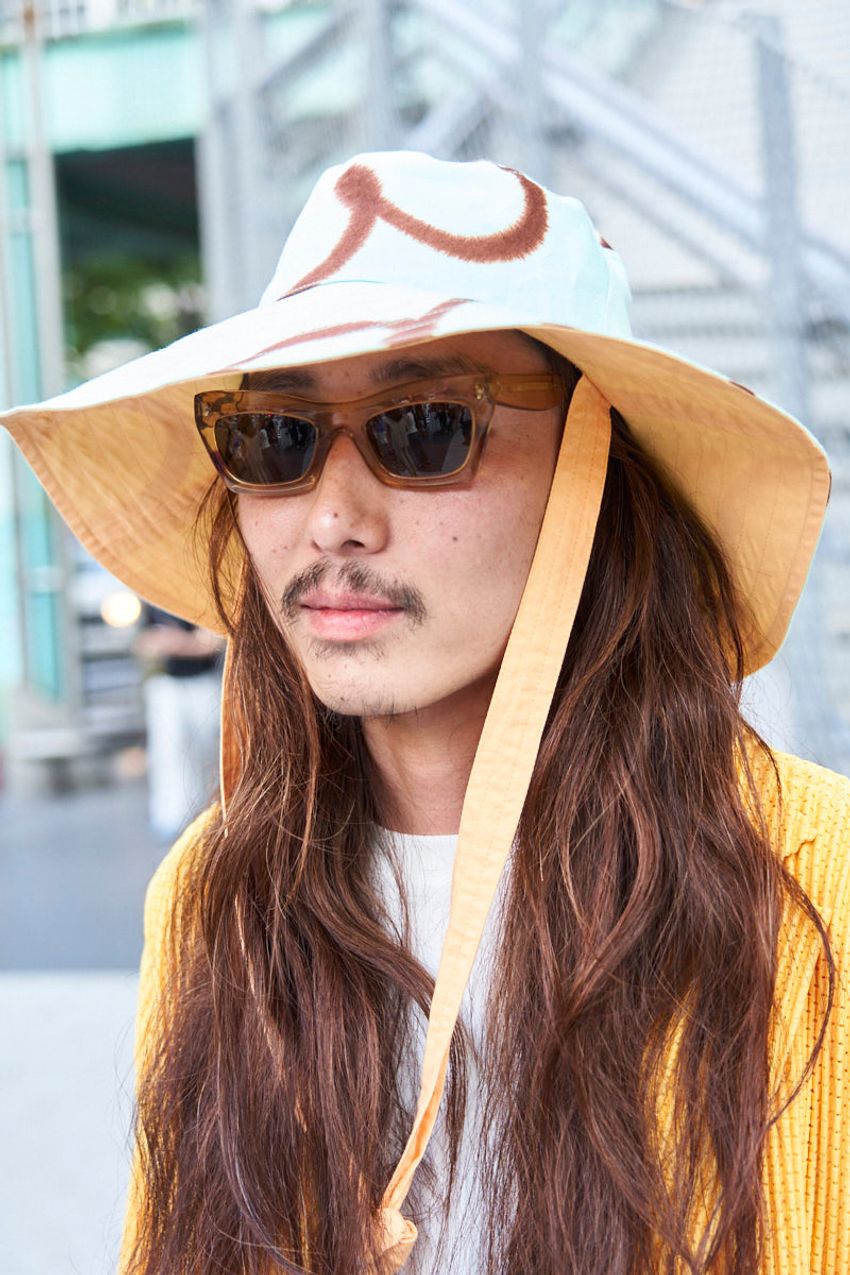 今夏人気だった“イエロー”。派手な色を大人はどう攻略した？洒落者3名で考察 - 7枚目の画像