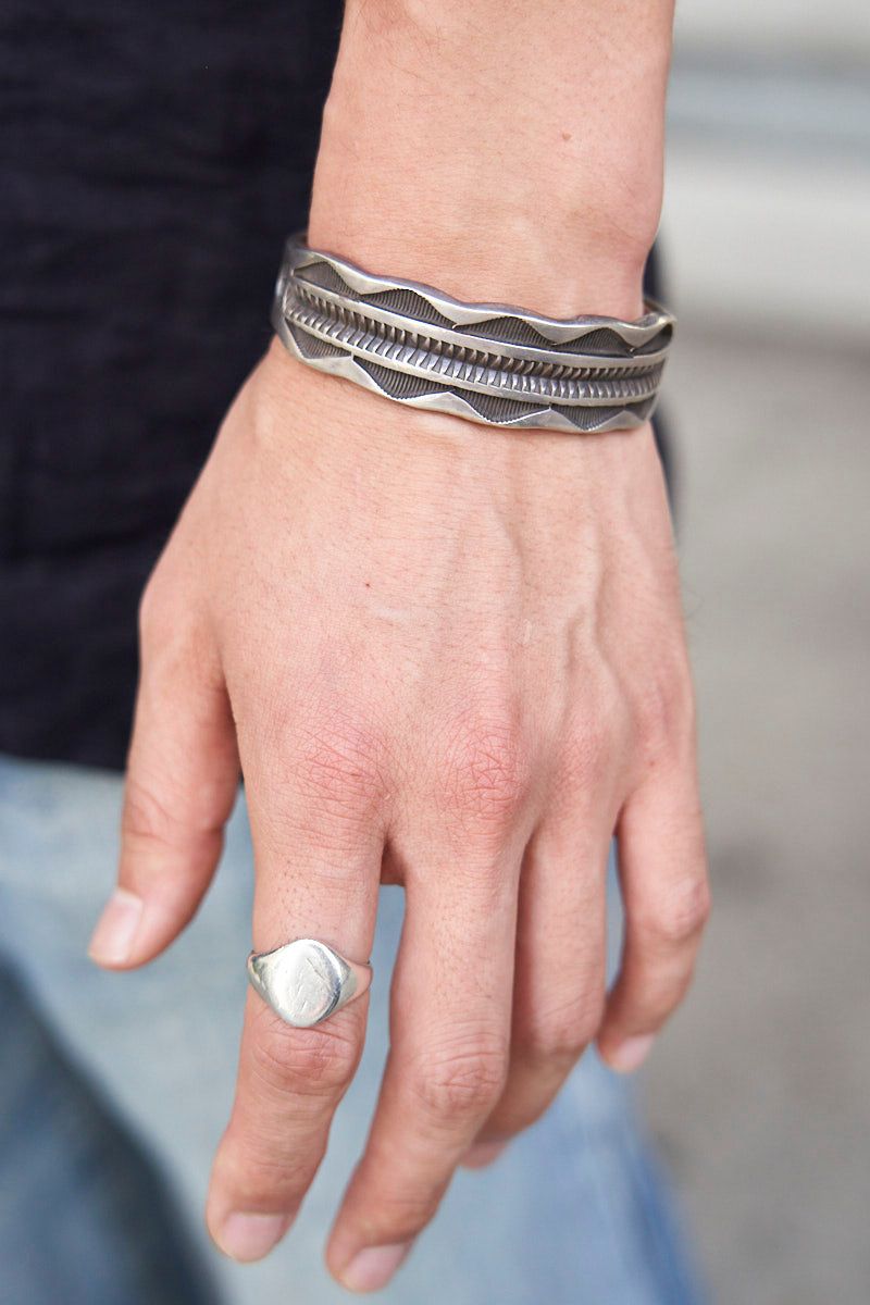 コモリのシャツコーディネート | 250815-1130-05 モリオカ 6枚目の写真