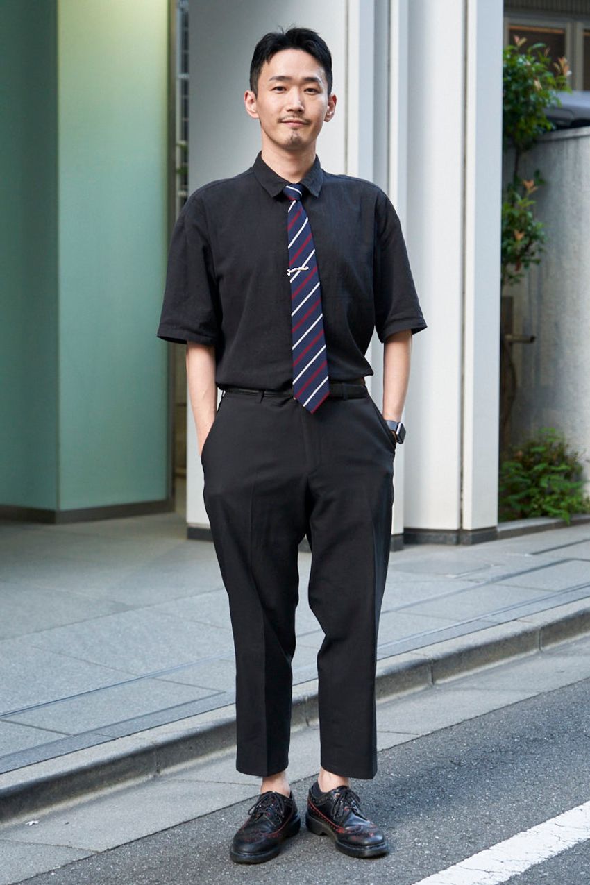 ネクタイも登場!?最新「ユニクロ」スナップ3選。街角の洒落者たちの愛用アイテムは…… - 6枚目の画像