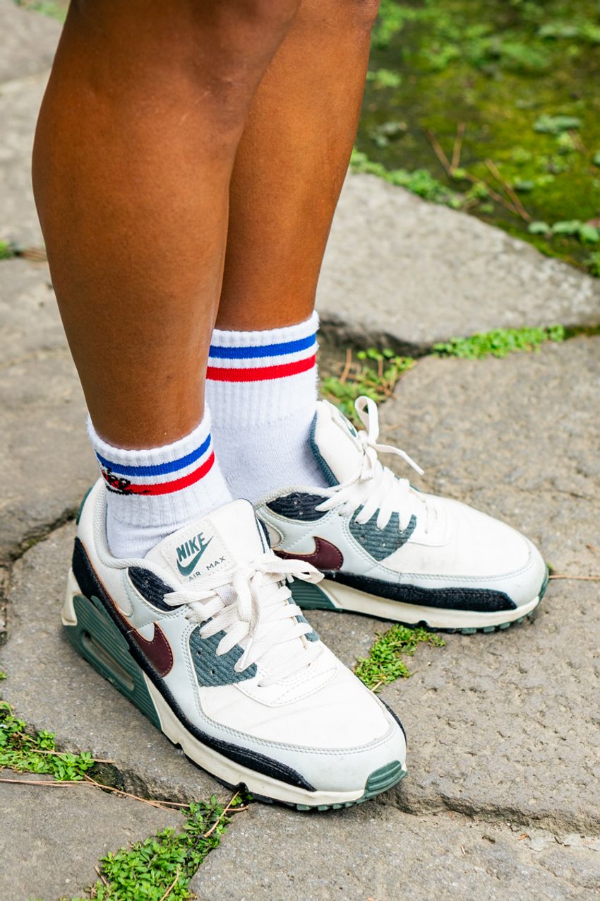 【靴下の新潮流】街で人気爆発のラインソックス。洒落た大人はどう合わせるのが正解？ - 7枚目の画像